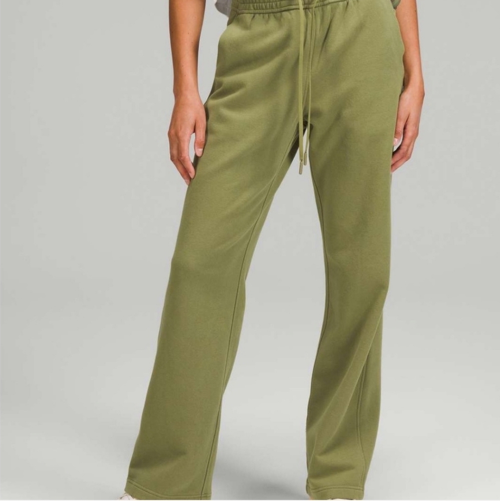 Lululemon Scuba Lounge Pants - Picture 2 of 5